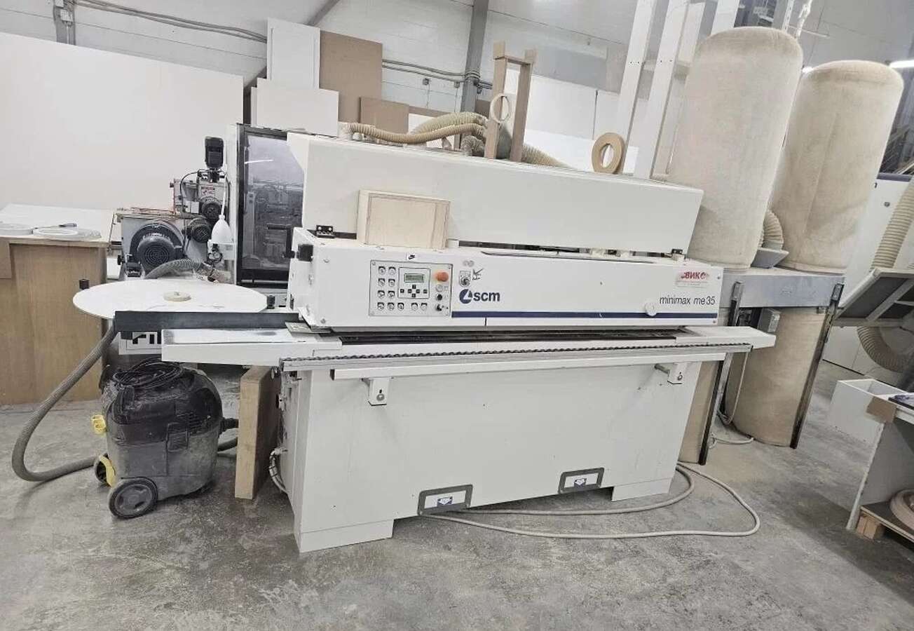 Кромкооблицовочный станок SCM minimax ME35