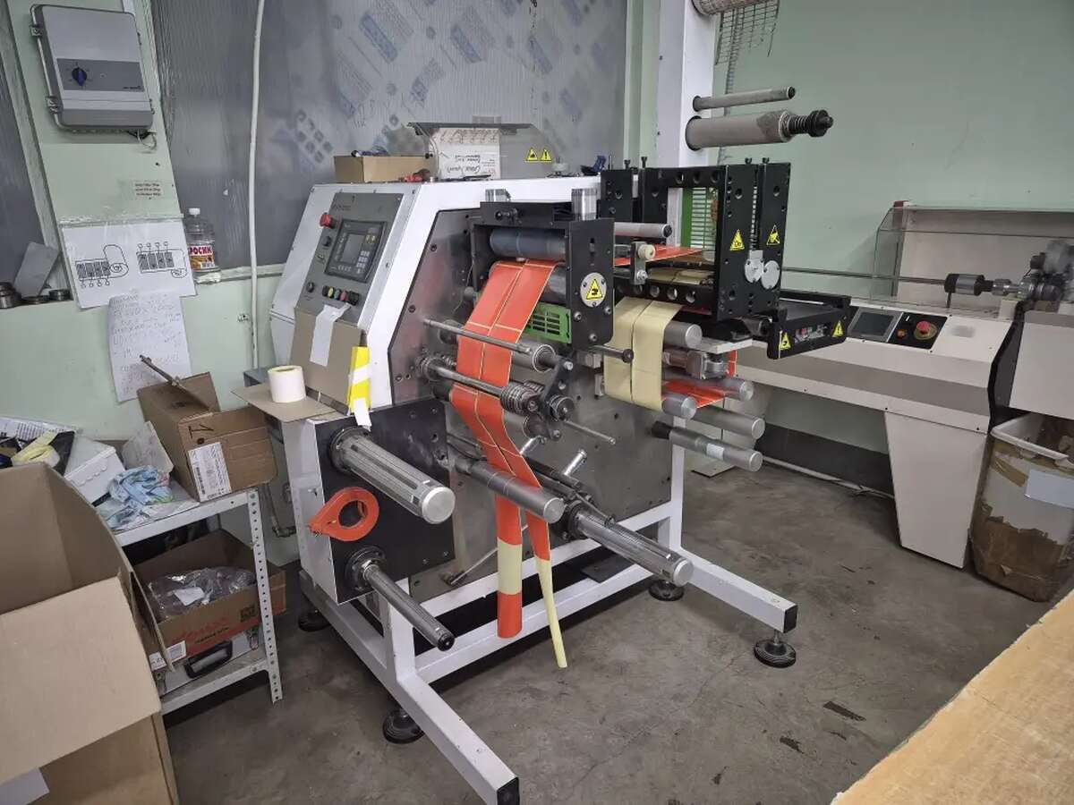 Машина перемоточно-резательная Grafotronic 280