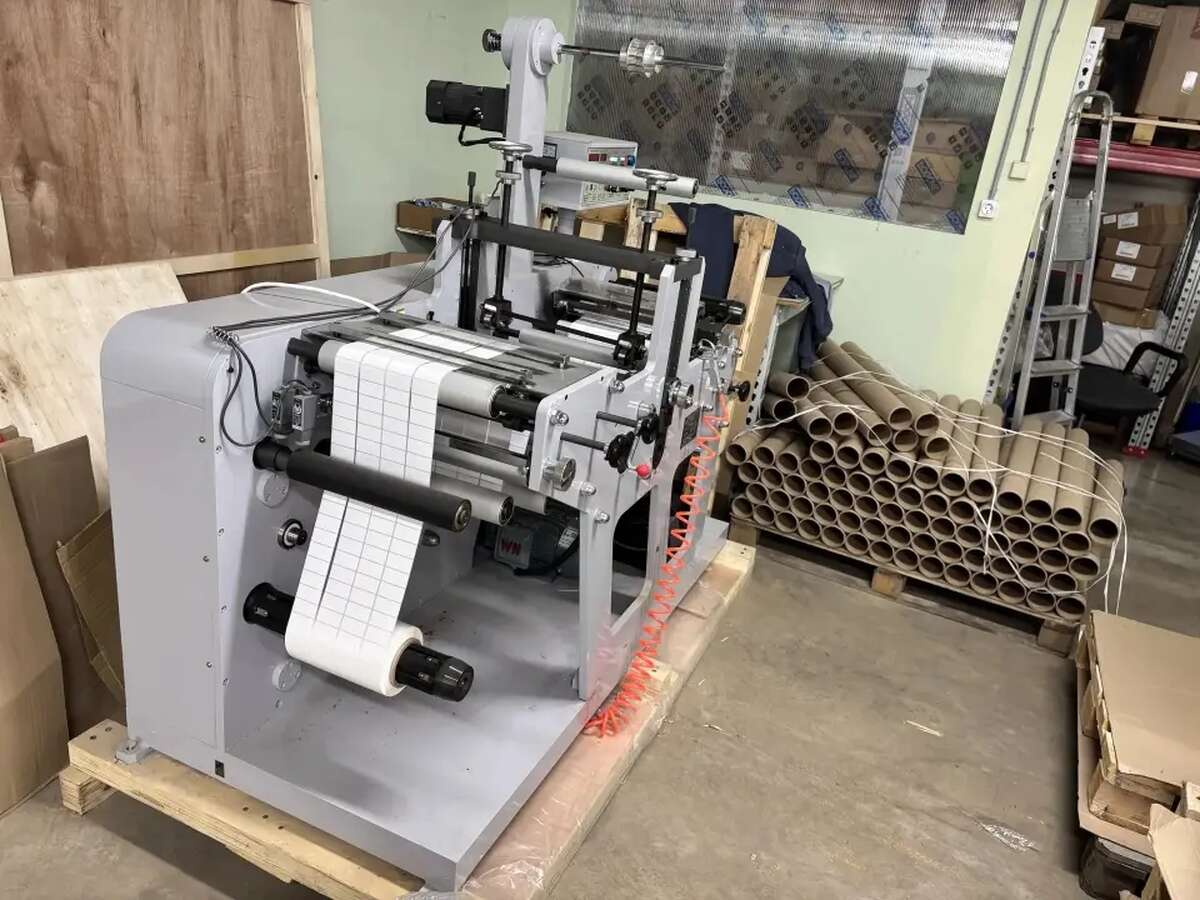 Машина продольно-резательная DKG-320