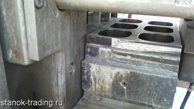 Продается Фасовочный автомат молочных продуктов в пакет