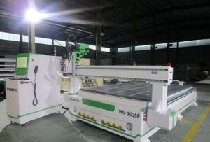Фрезерно-гравировальный станок с ЧПУ WoodTec HA