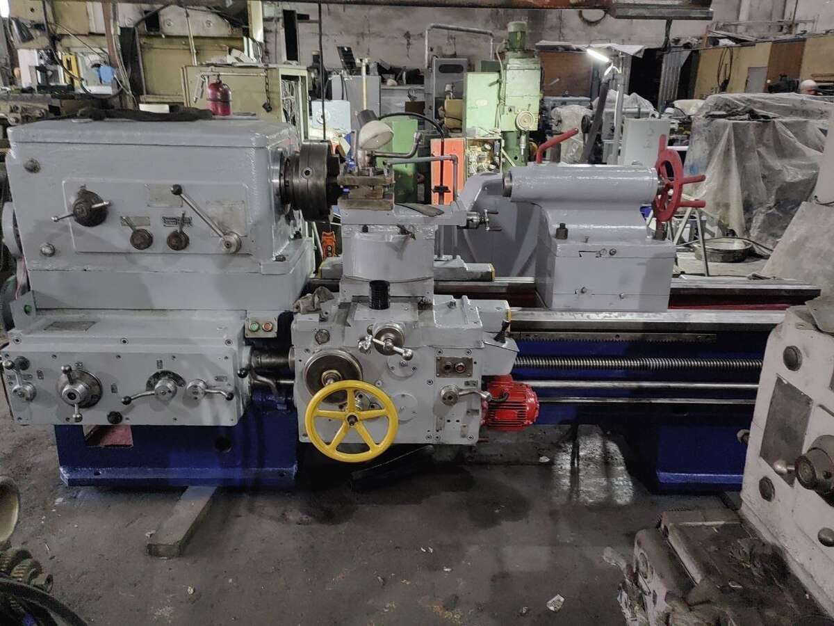 Станок токарно-винторезный 1М63 РМЦ1500