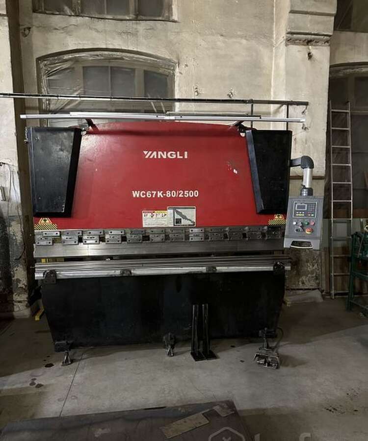 Листогибочный пресс Yangli WC67K-80/2500
