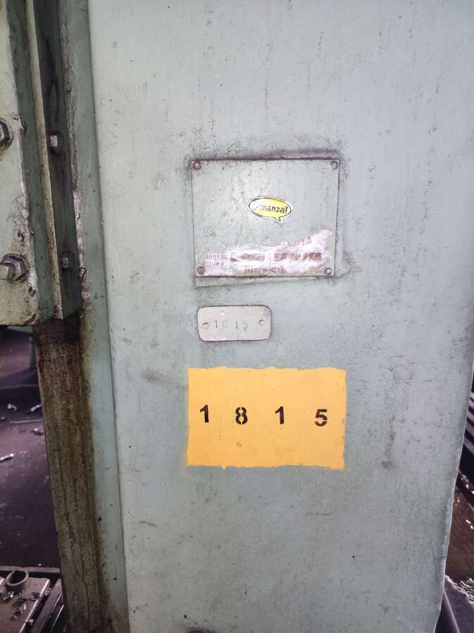 Станок вертикально-сверлильный 2Н135