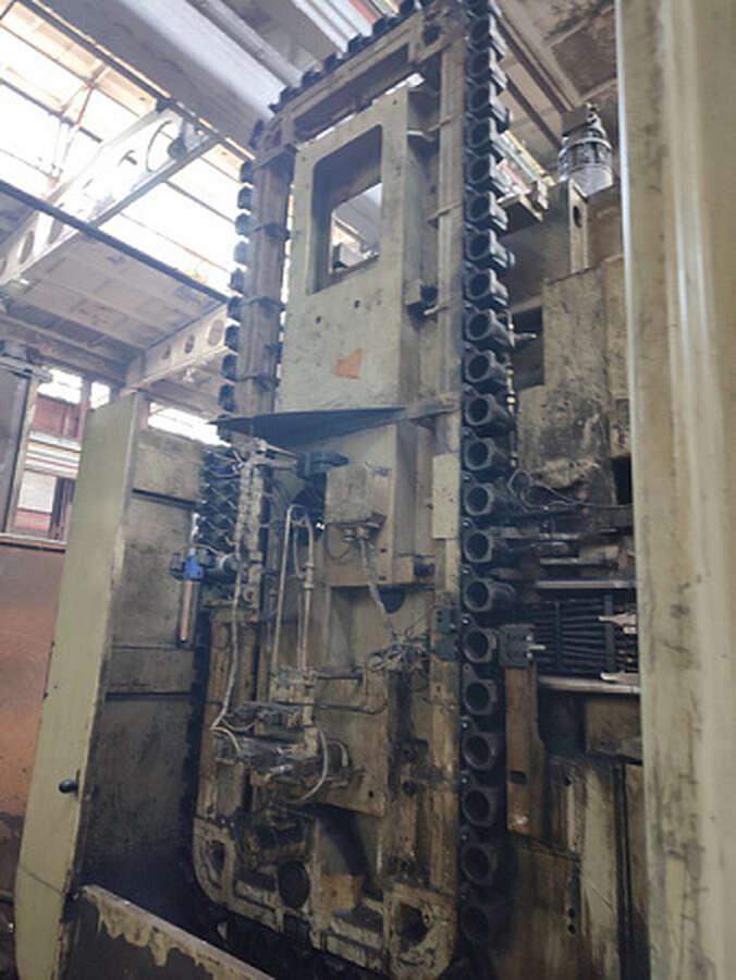 Обрабатывающий центр CW800/1000 1989г.в.