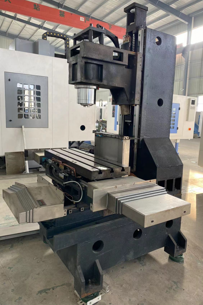 Вертикальный обрабатывающий центр с ЧПУ MetalTec TOPMILL 800S