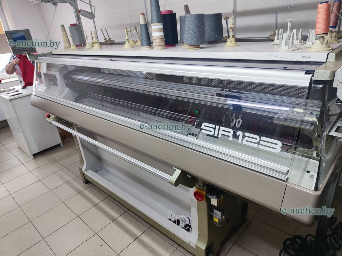 Промышленная плосковязальная машина SHIMA SEIKI