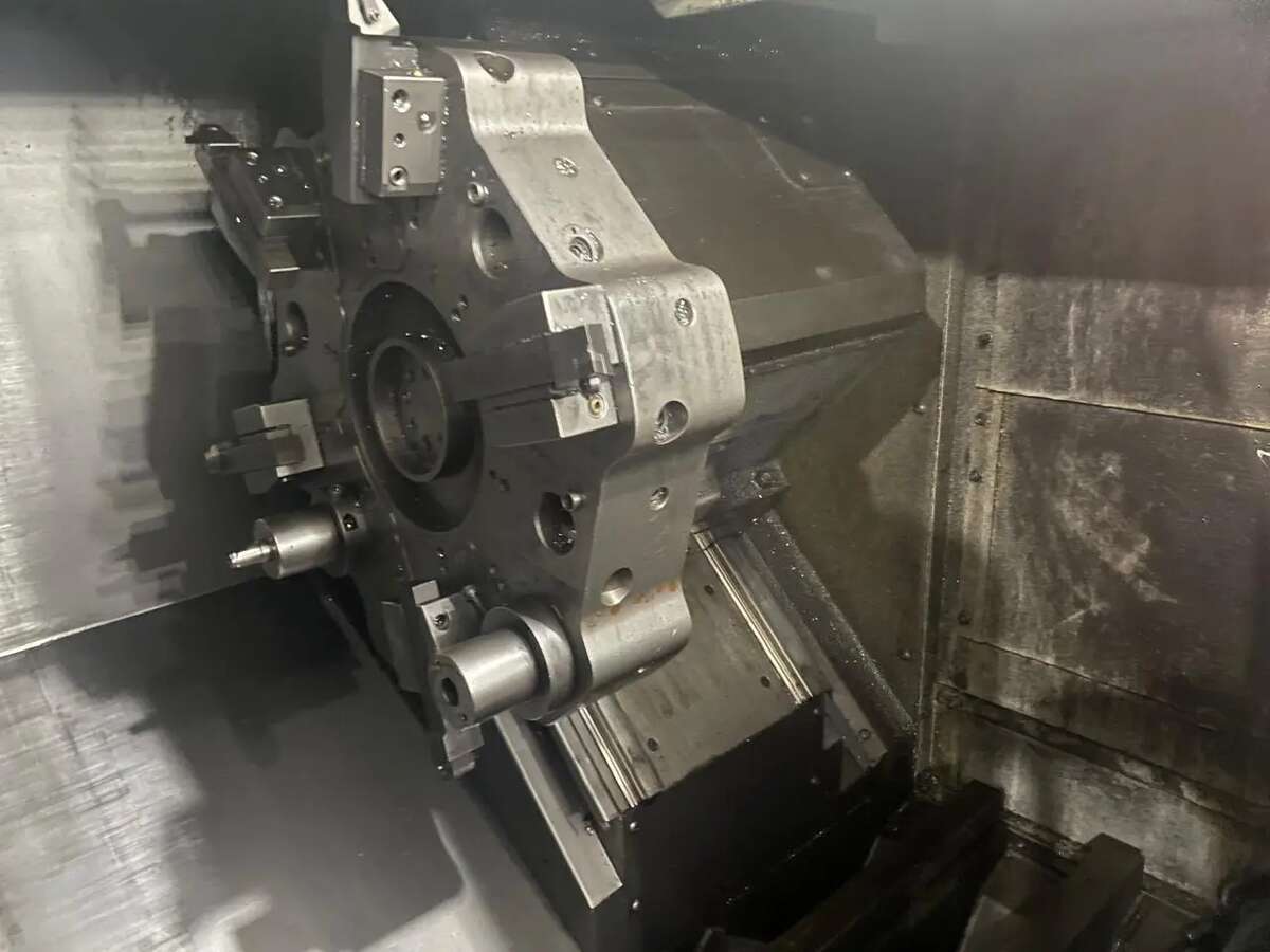 Токарно-револьверный обрабатывающий центр HAAS ST-10