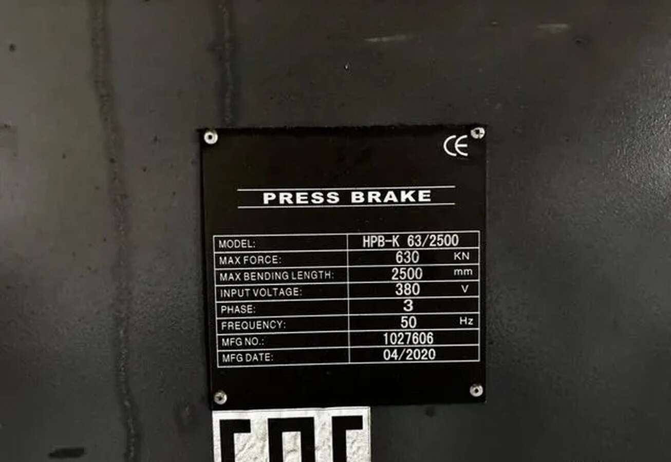 Гидравлический листогибочный пресс HPB-K63/2500