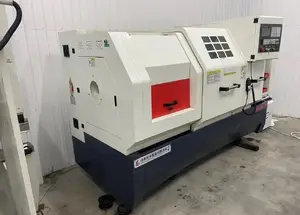 Токарный станок с ЧПУ CK6150