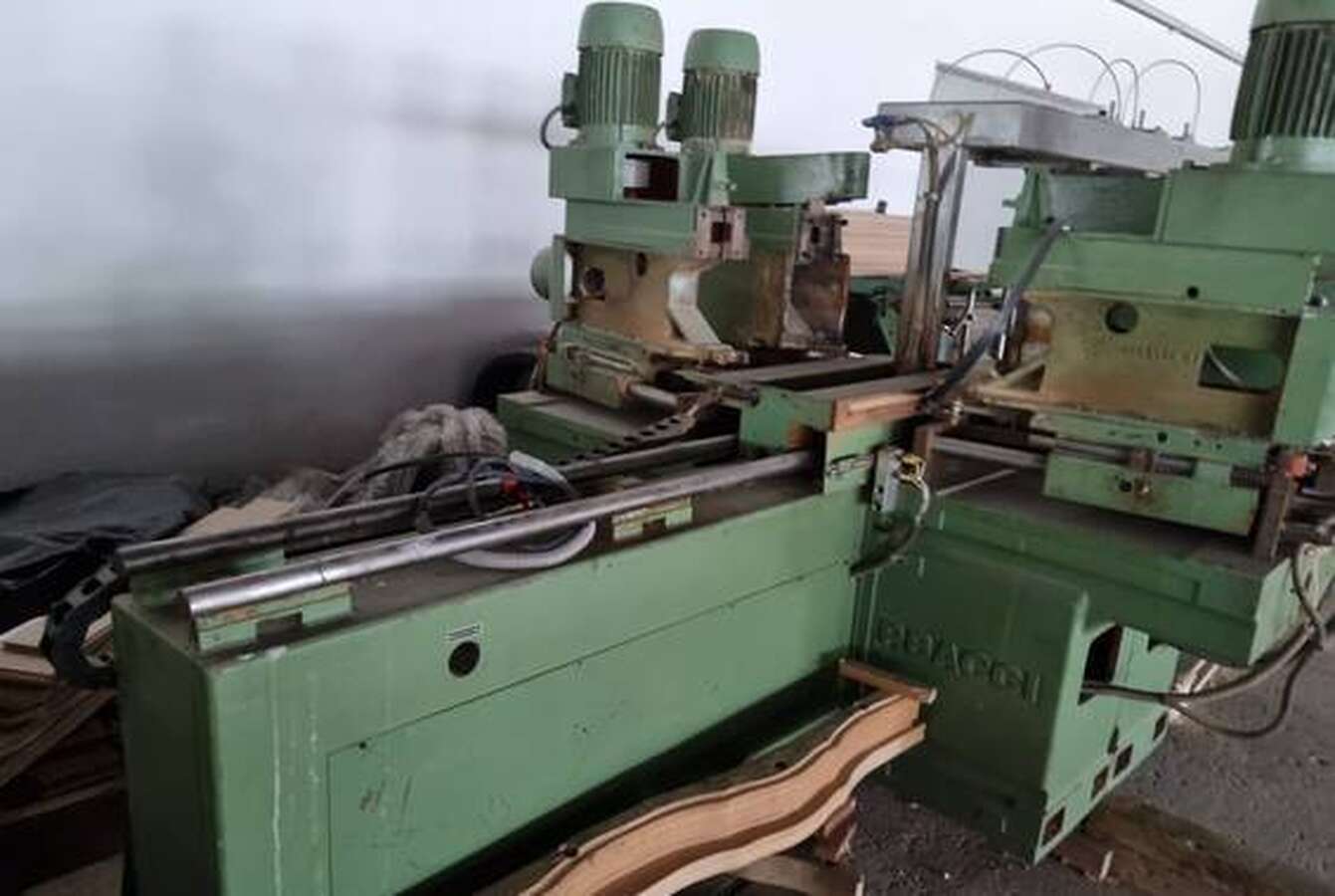 Станок фрезерный BACCI FC4 1600