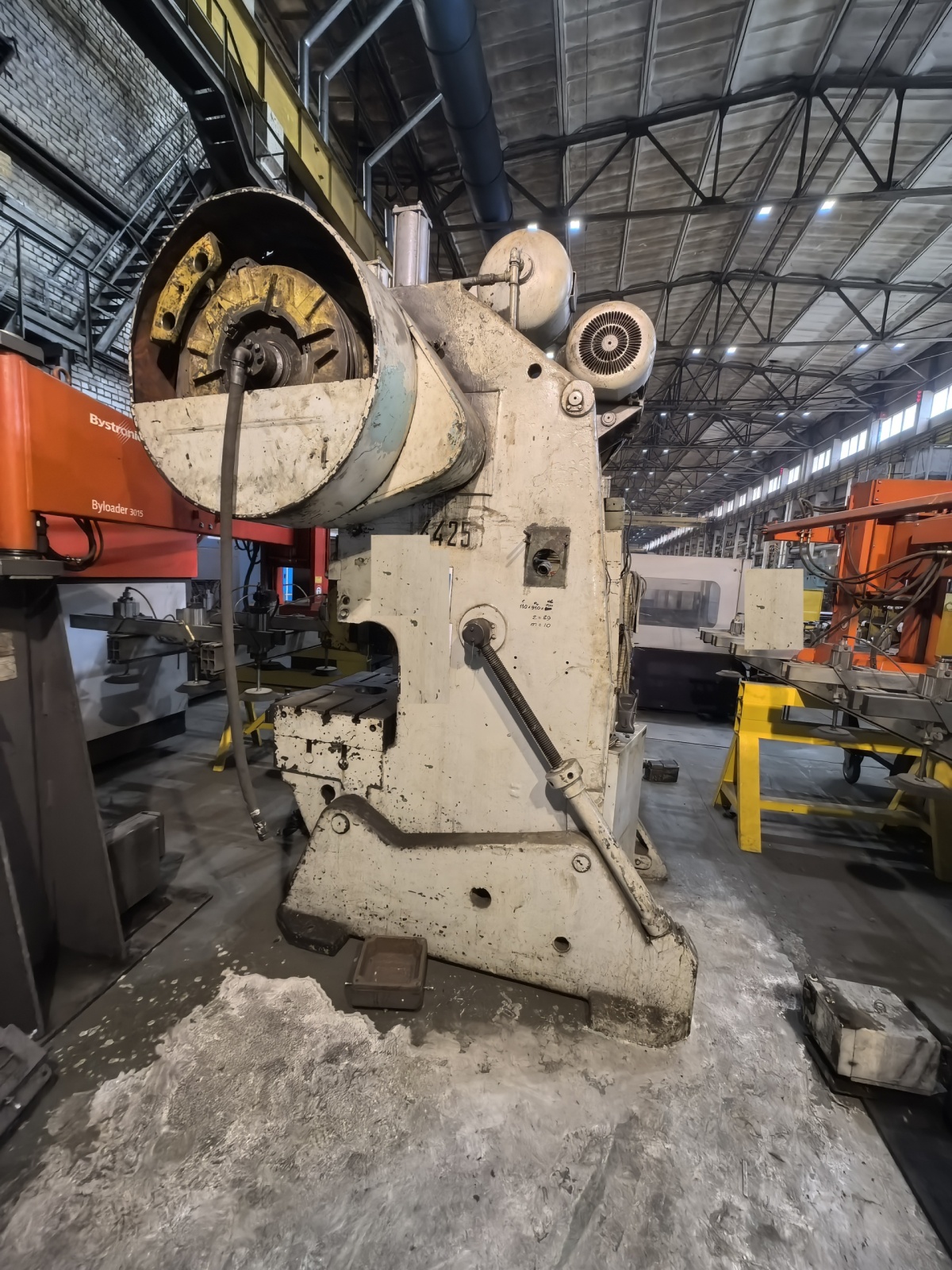 Пресс однокривошипный КД2330 ус.100тн