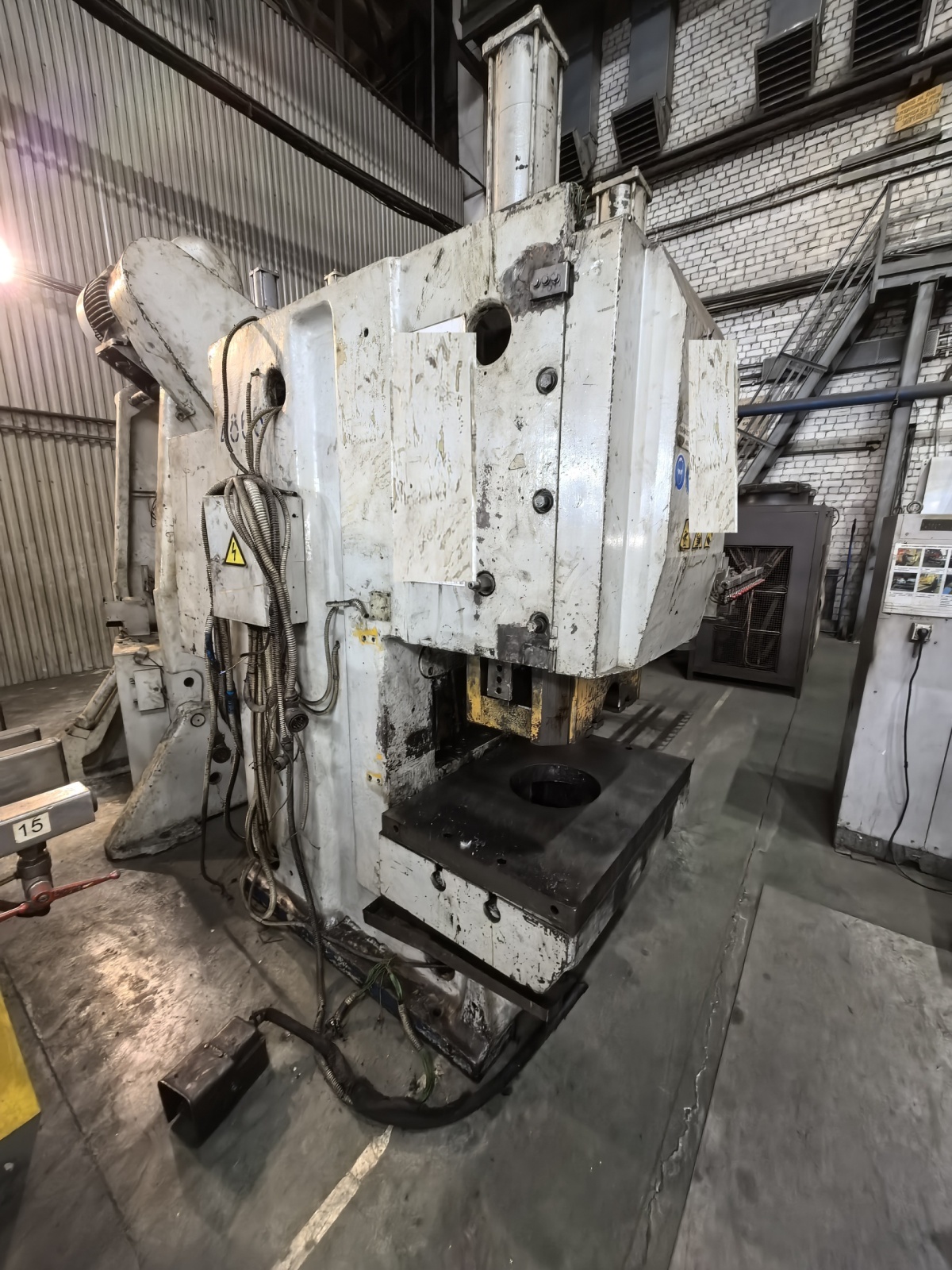 Пресс однокривошипный КЕ2130А ус.100тн