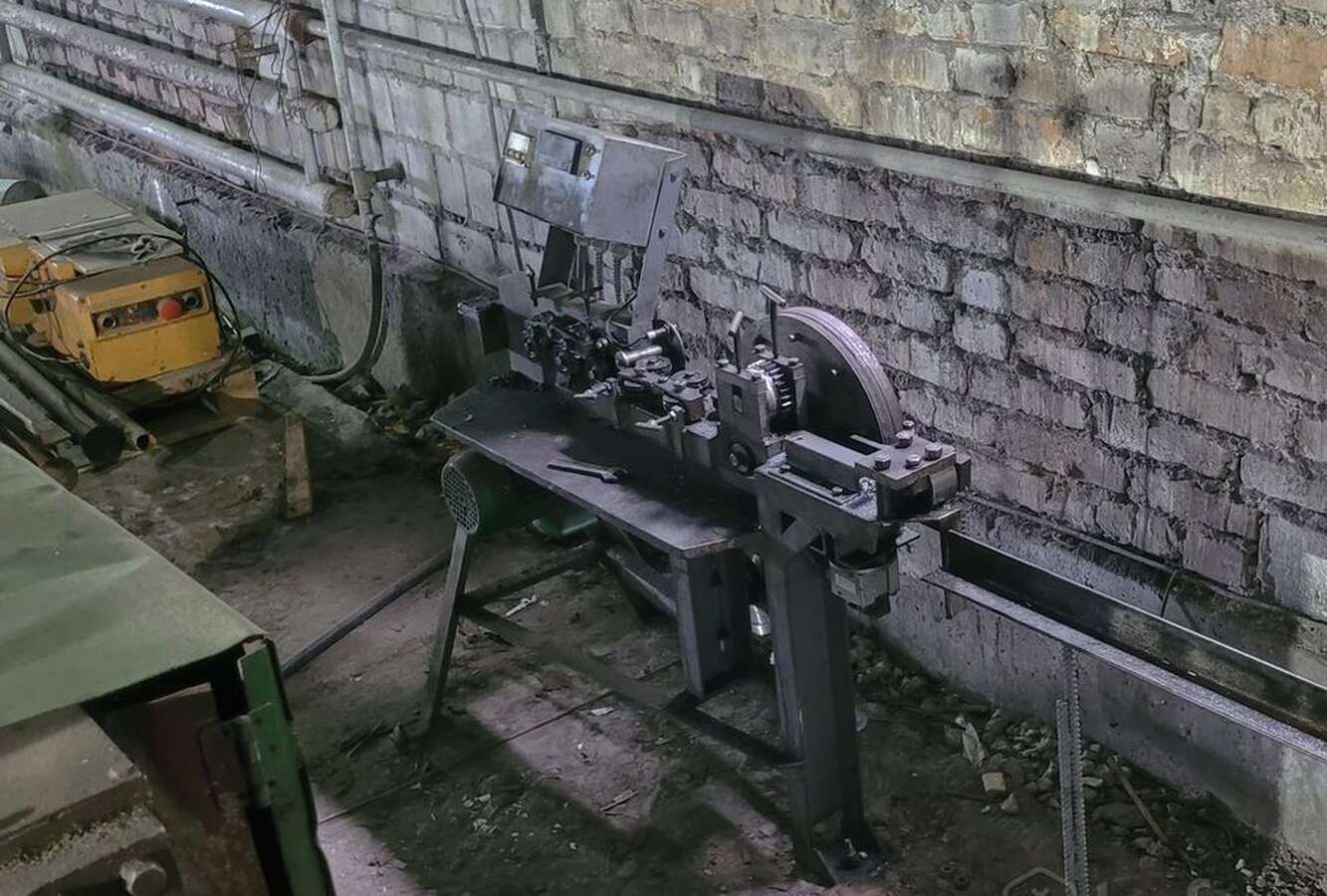 Станок для правки и рубки плющеной ленты