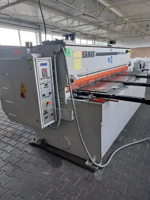 Ножницы гильотинные Ermak GMR 2600X4 2009 г.в.