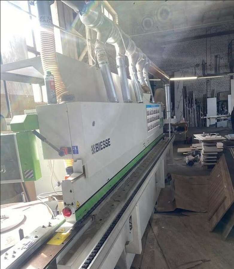Кромкооблицовочный станок Biesse JADE 240