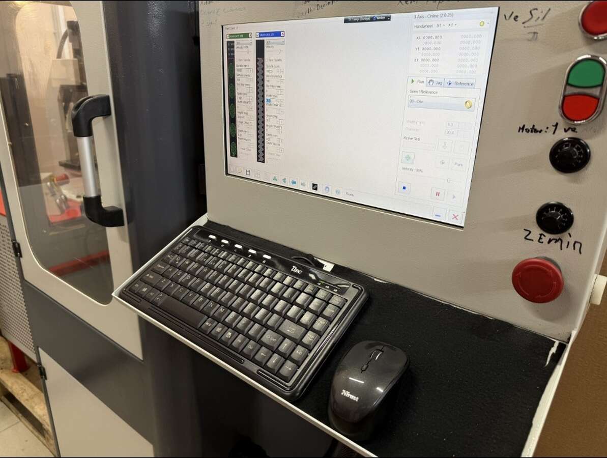 Фрезерный станок 3-х осевой Hertz CNC-3Х с ЧПУ