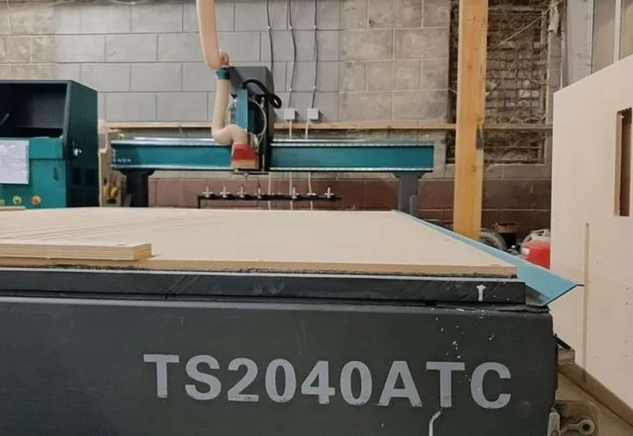 Фрезерный станок с ЧПУ TS2040ATC