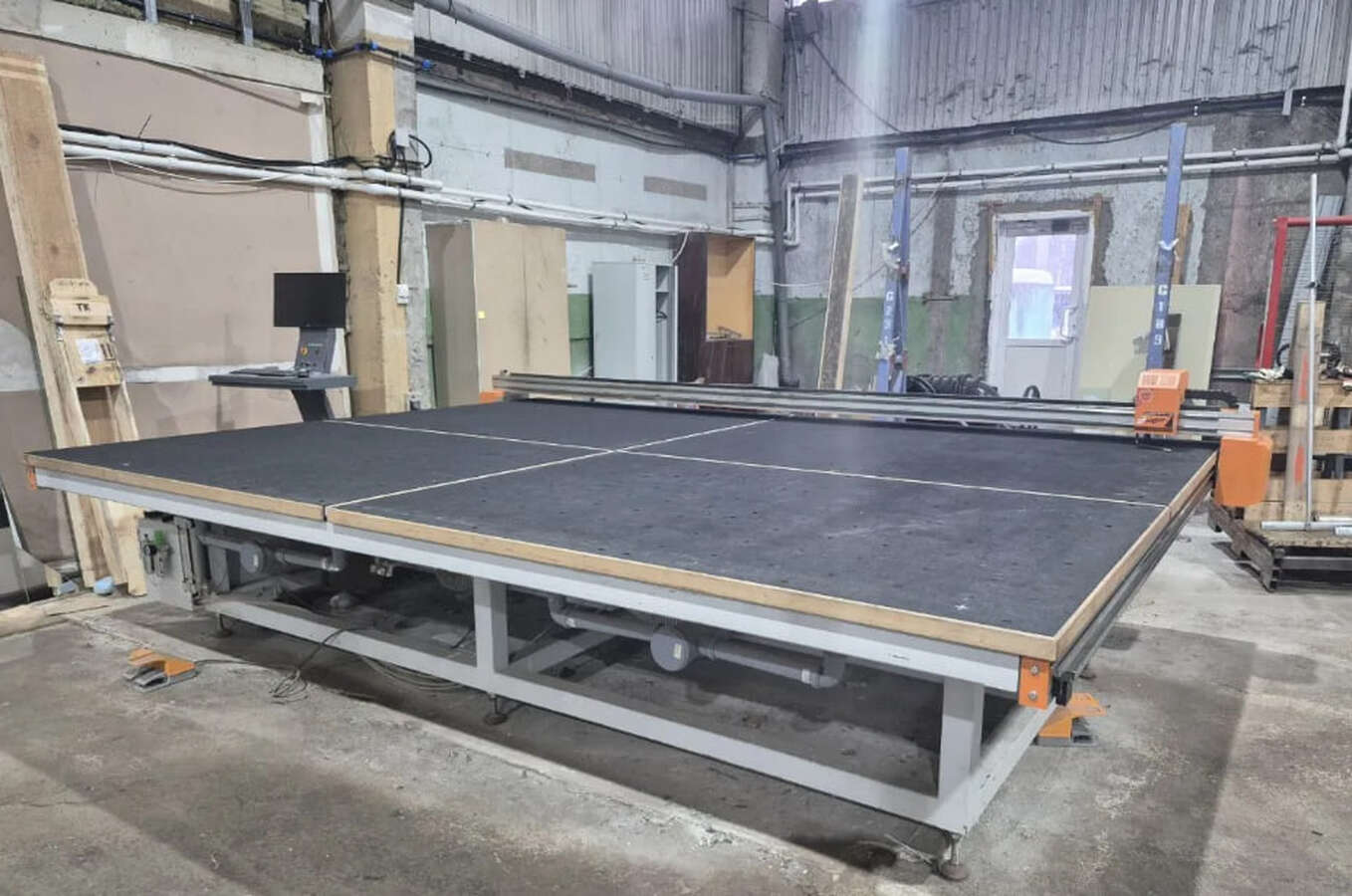 Станок/стол раскроя стекла skytech 32102250 с ЧПУ