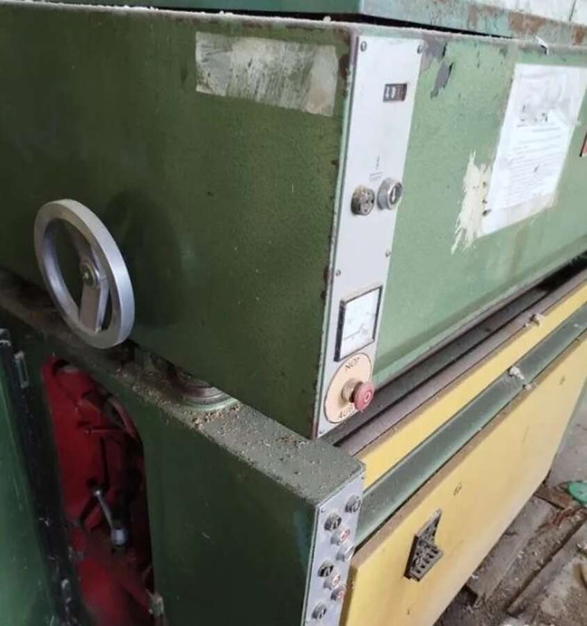 Станок шлифовальный Butfering 1300