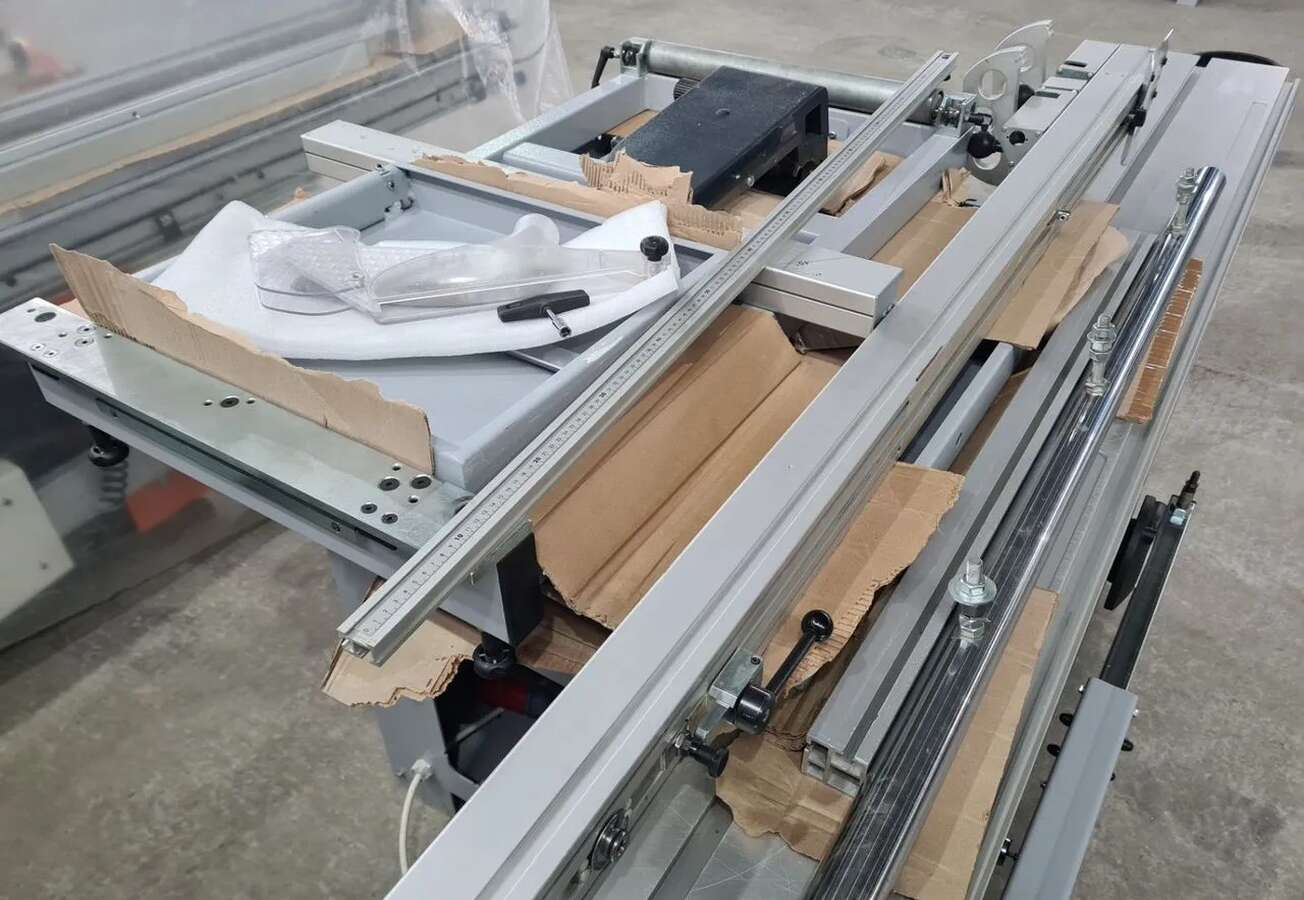 Станок форматно-раскроечный Felder K 700S