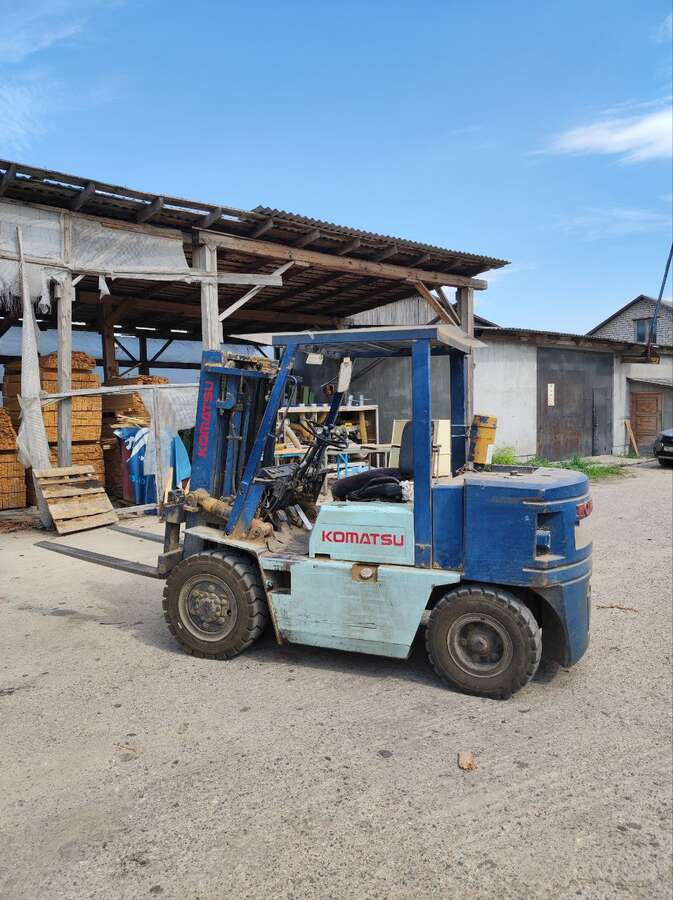 Погрузчик Komatsu FD 40
