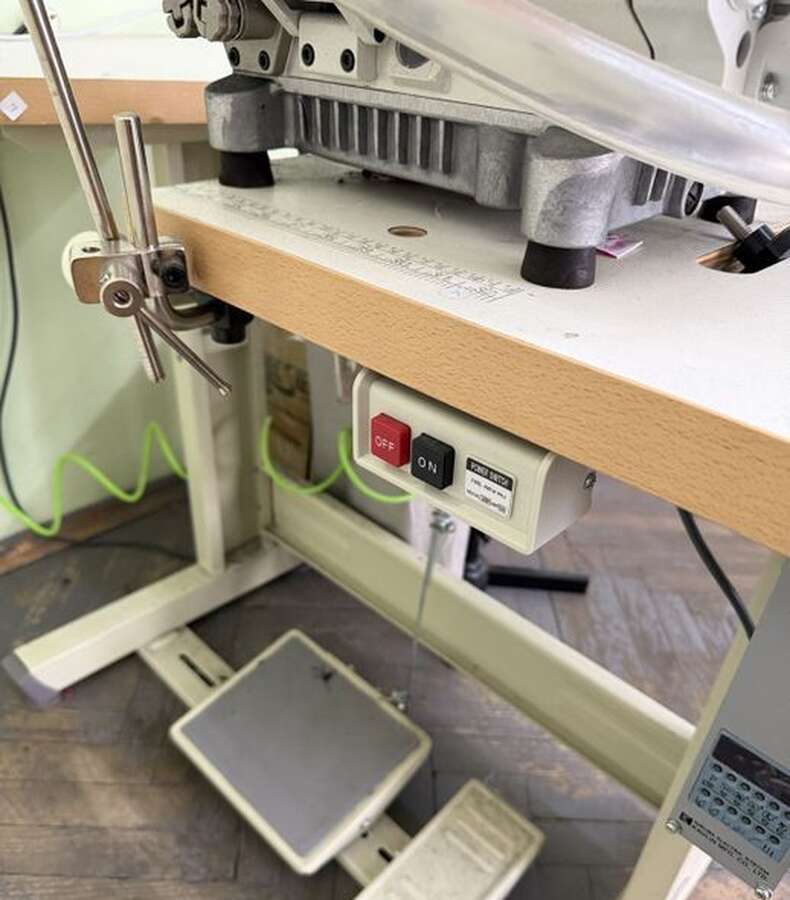 Швейная машина плоскошовная Siruba C007KD-W812-356