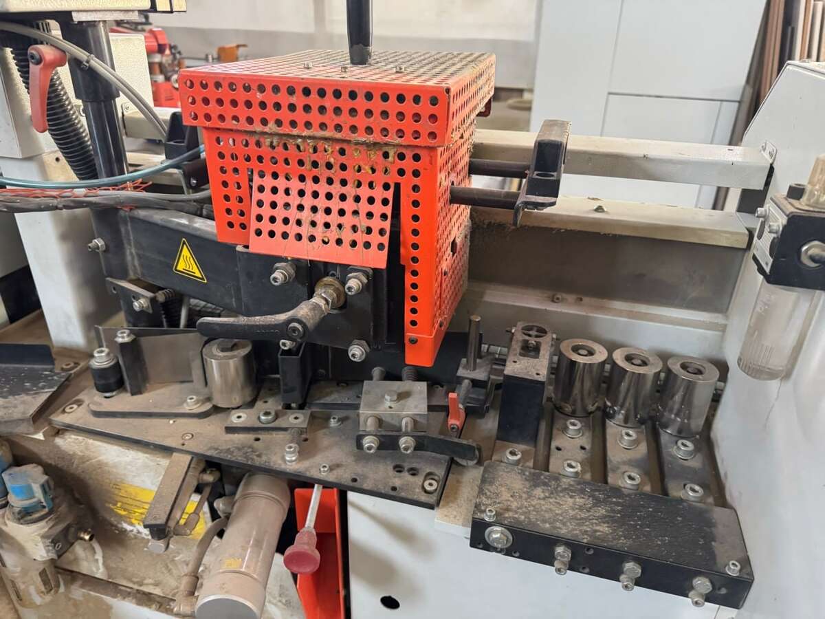 Станок кромкооблицовочный Hebrock Top 3005 F