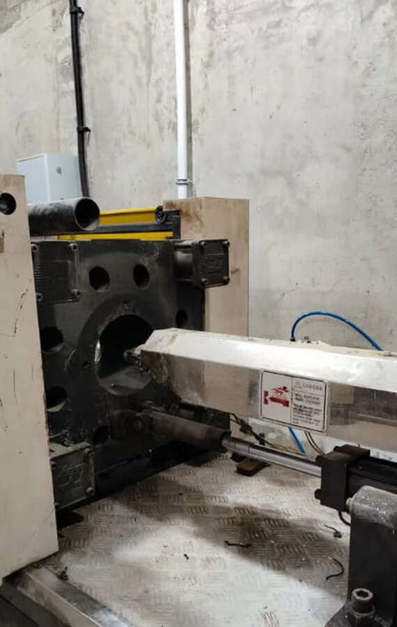 Тepмопластавтомат CНEN DЕ EM 120