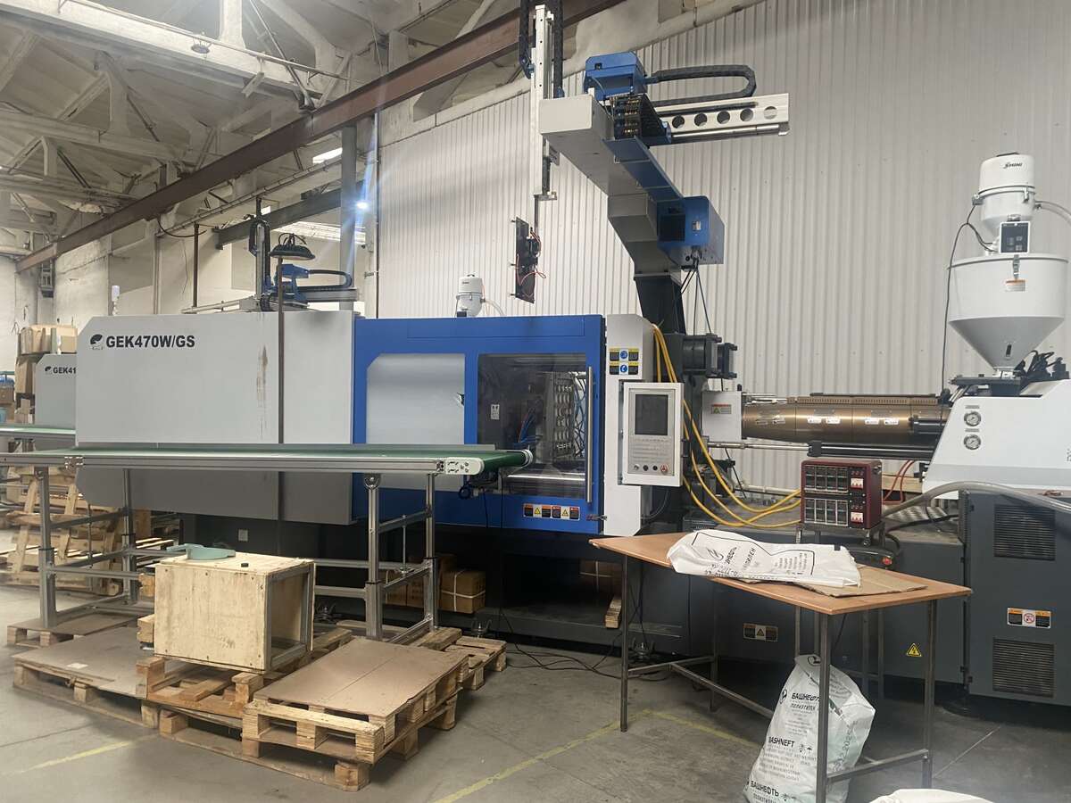 Термопластавтомат GEK 470WGS WITH ELECTRIC CHARGIN