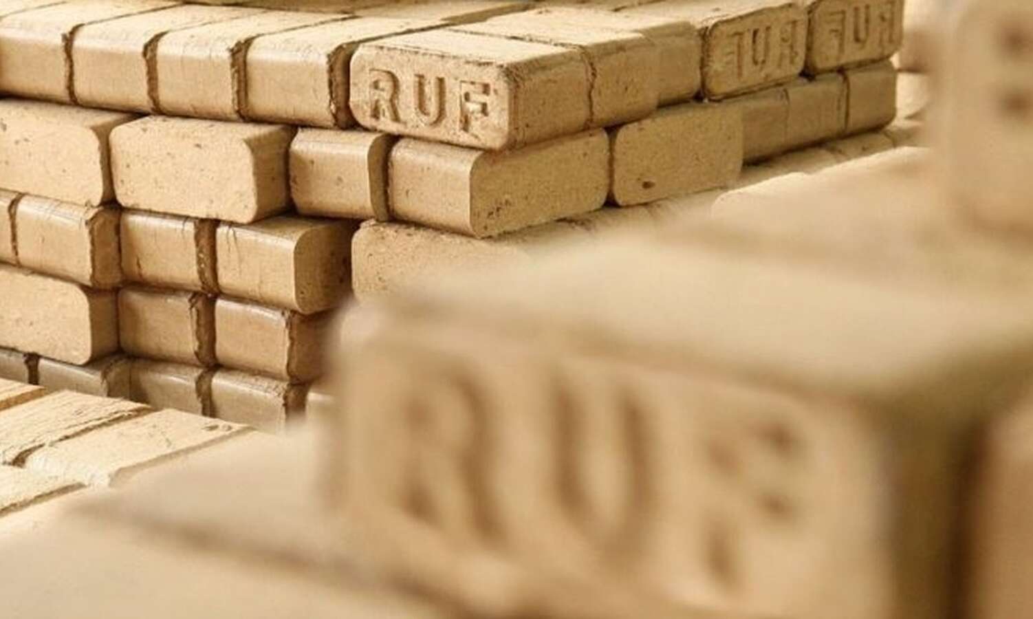 Пресс брикетирующий RUF для опилок, стружки