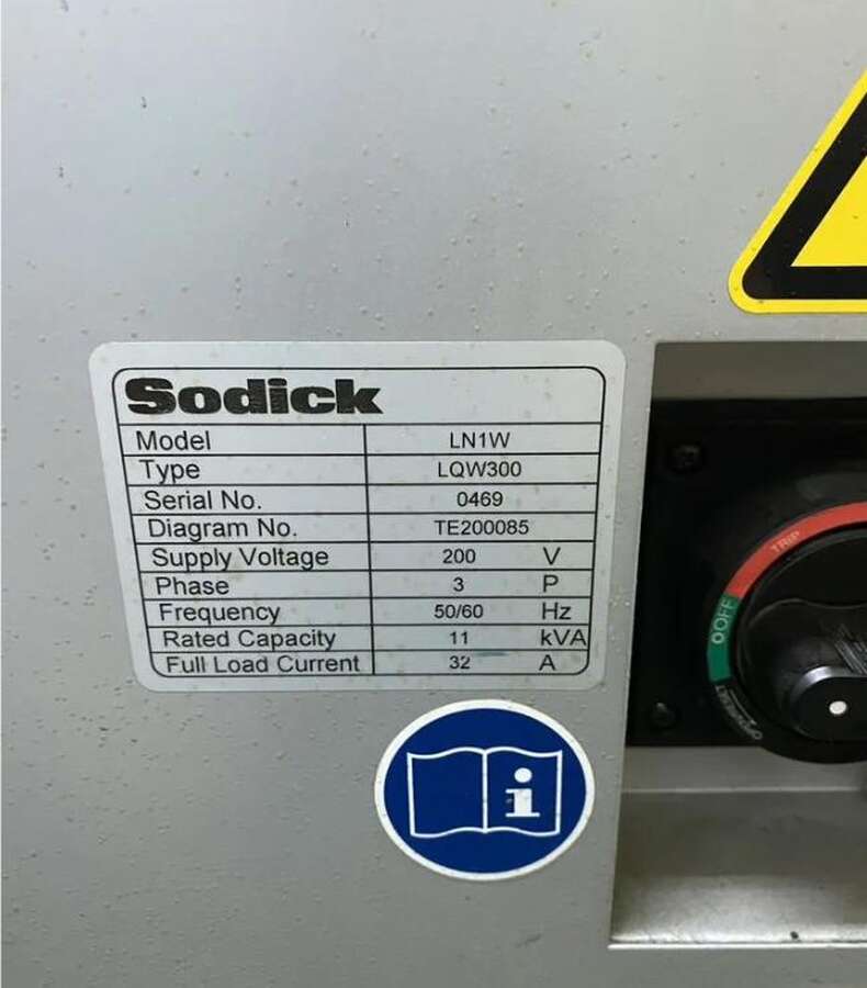 Станок эрозионный вырезной Sodick AQ300L