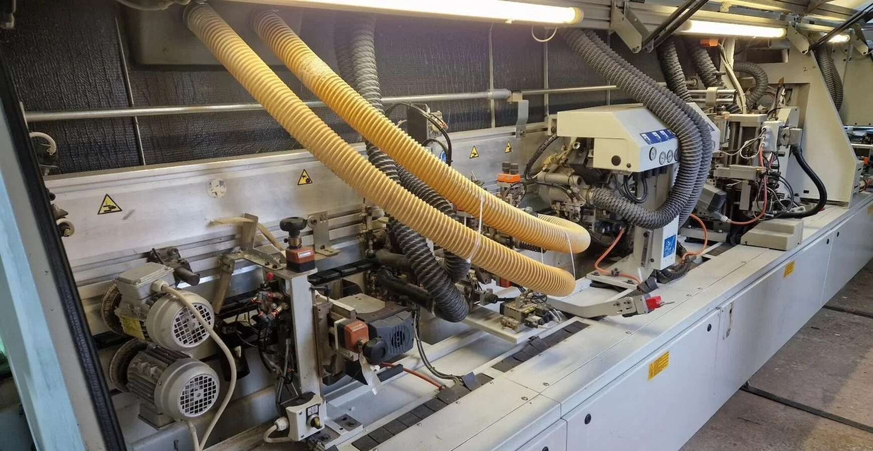Станок кромкооблицовочный Biesse Roxyl 5.5