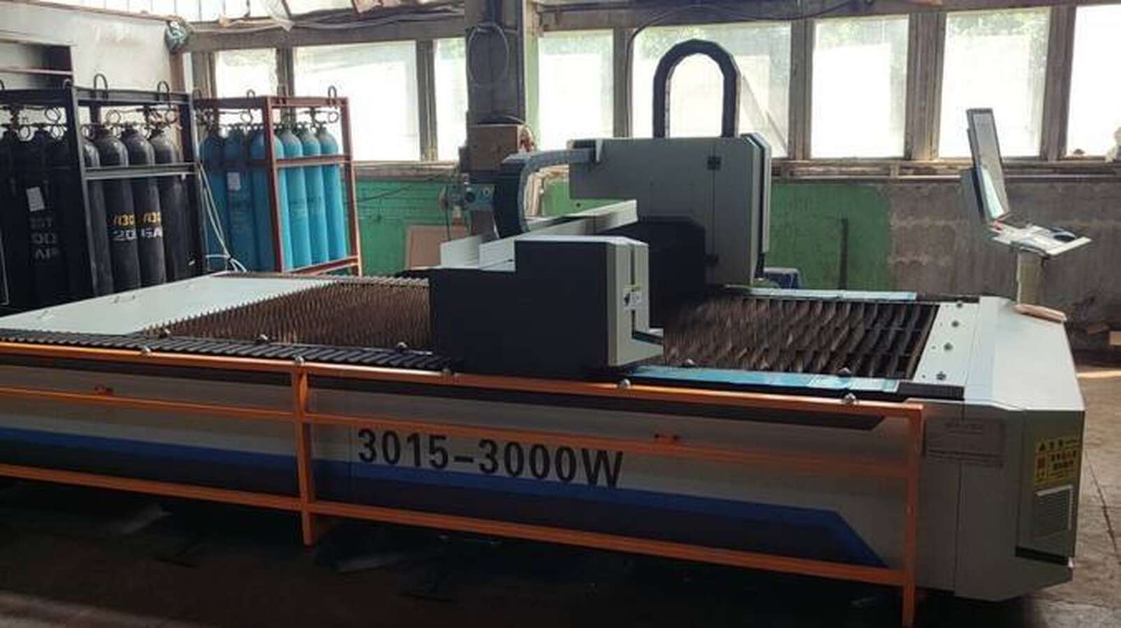 Станок для лазерной резки металла 3015-3000W