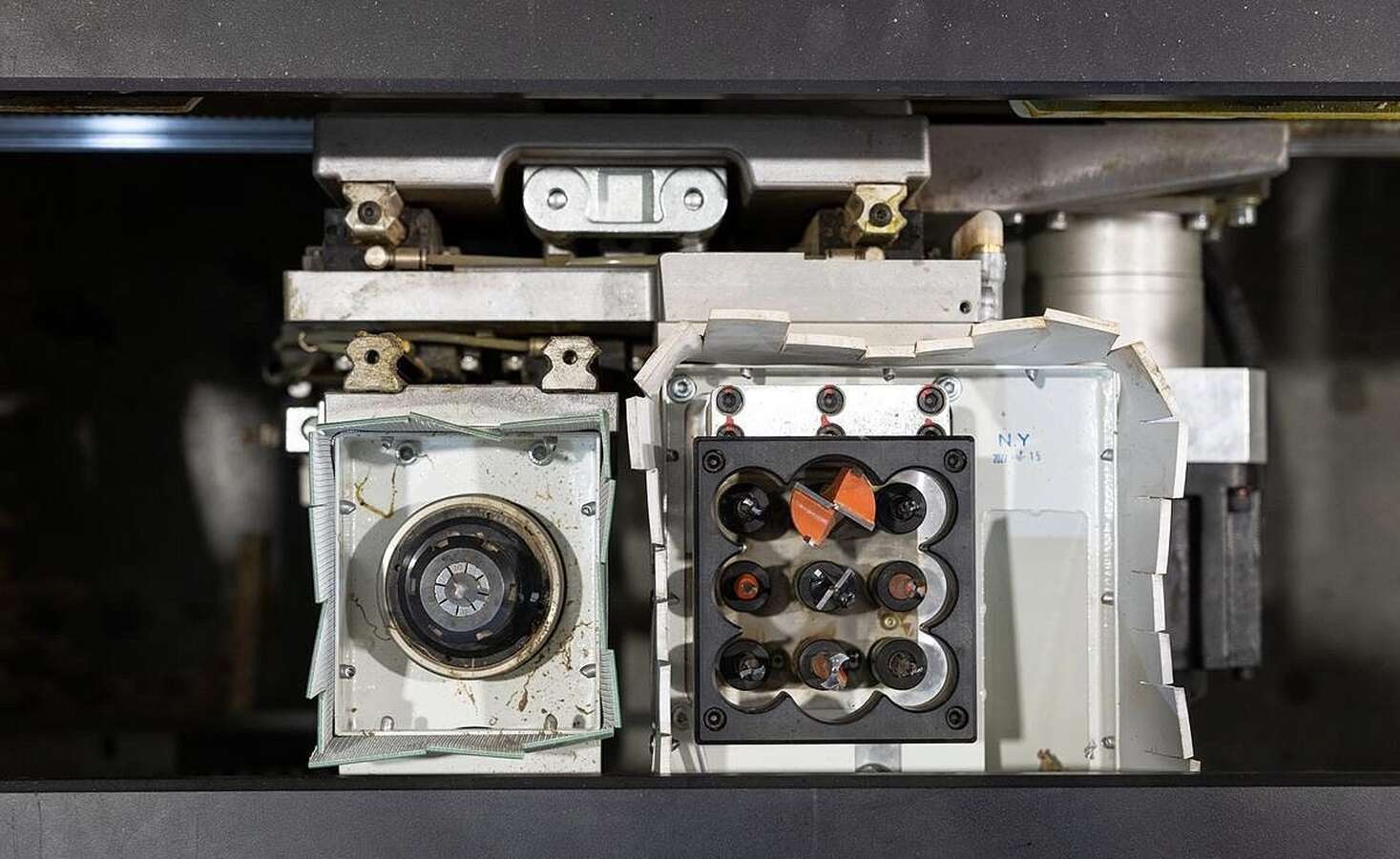 Сверлильно-присадочный центр Nanxing 612 DS с ЧПУ
