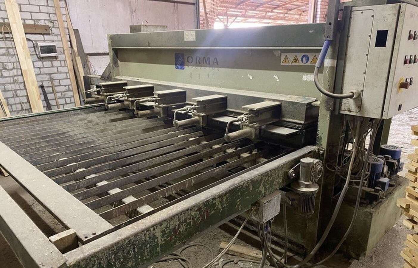 Пресс полуавтоматический Forma LS Eco 25/13