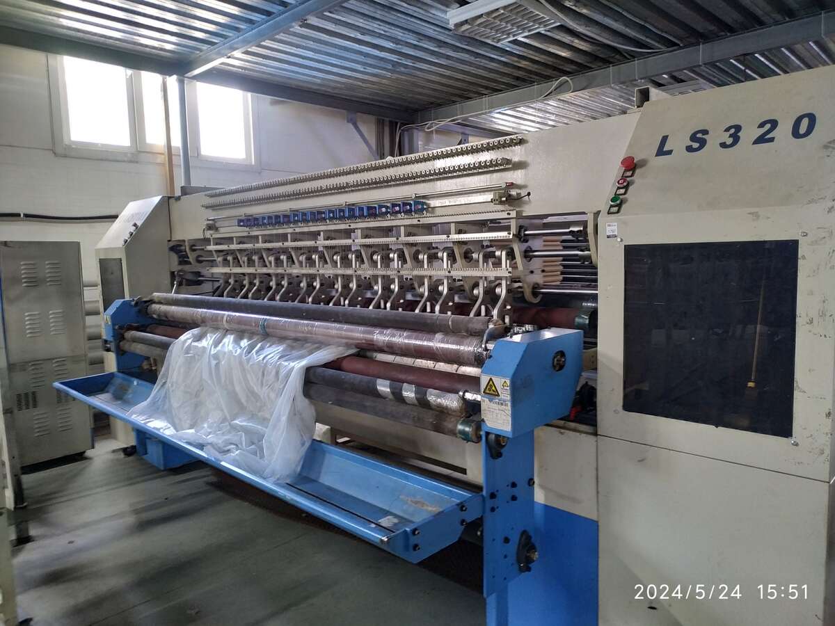Машина многоигольная стегальная Yuantian LS320