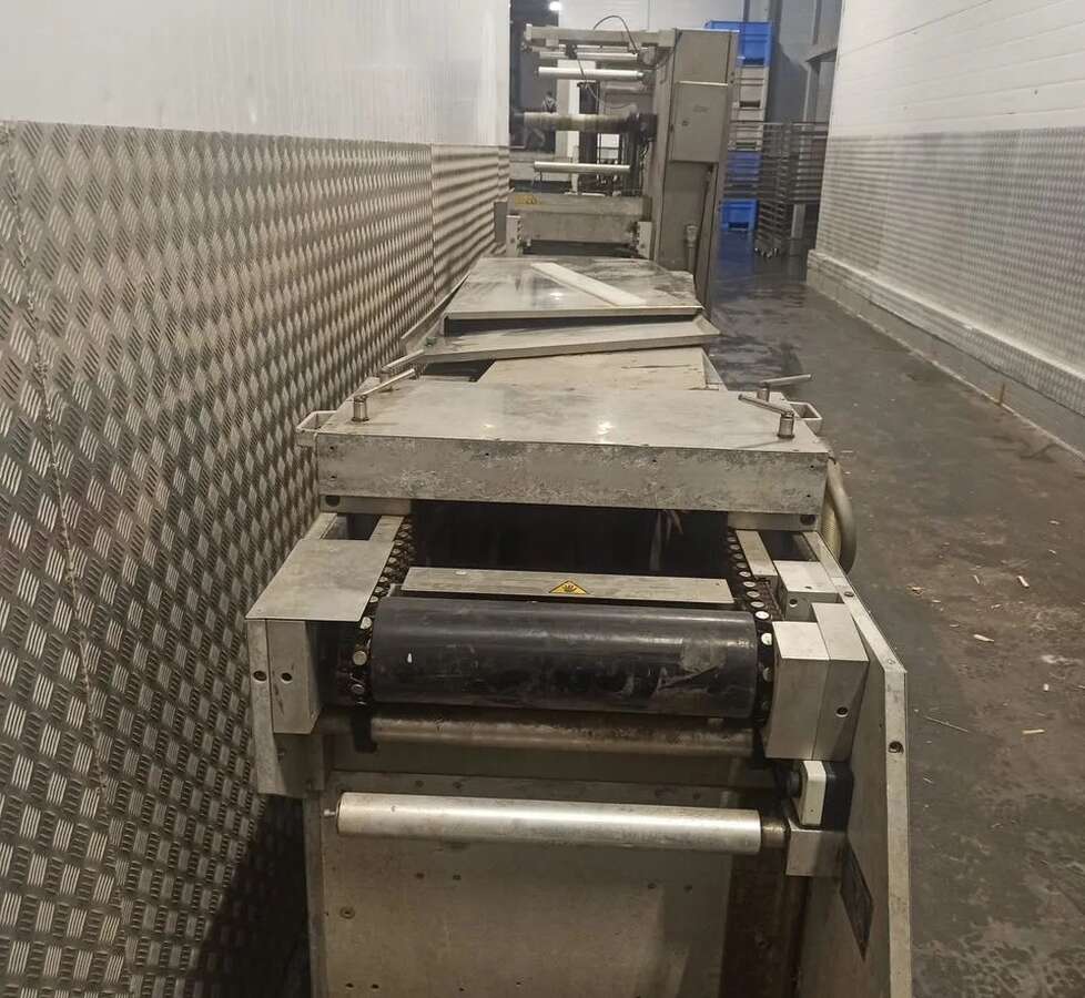 Автомат фасовочный Tetra Laval Food Tiromat