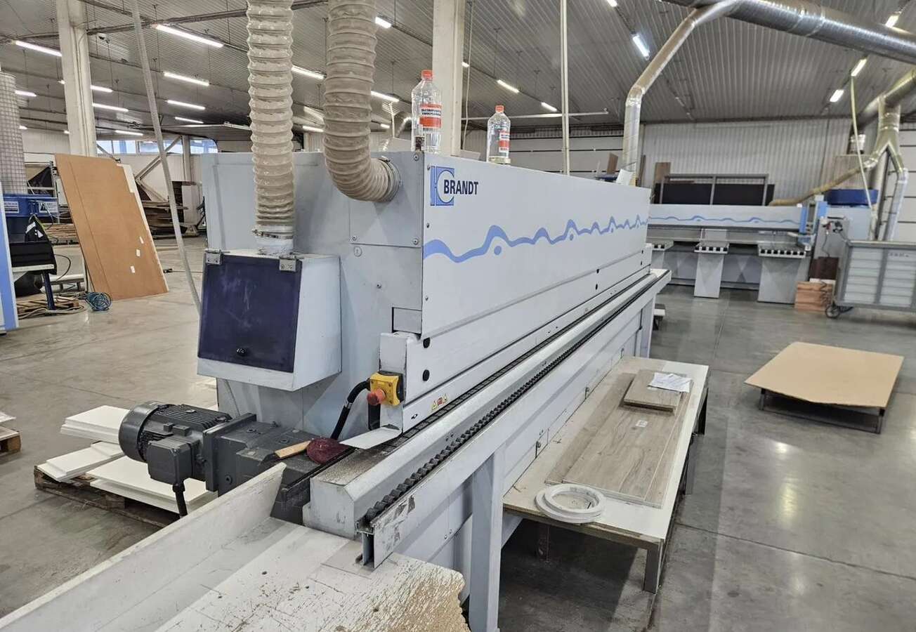 Кромкооблицовочный станок Brandt