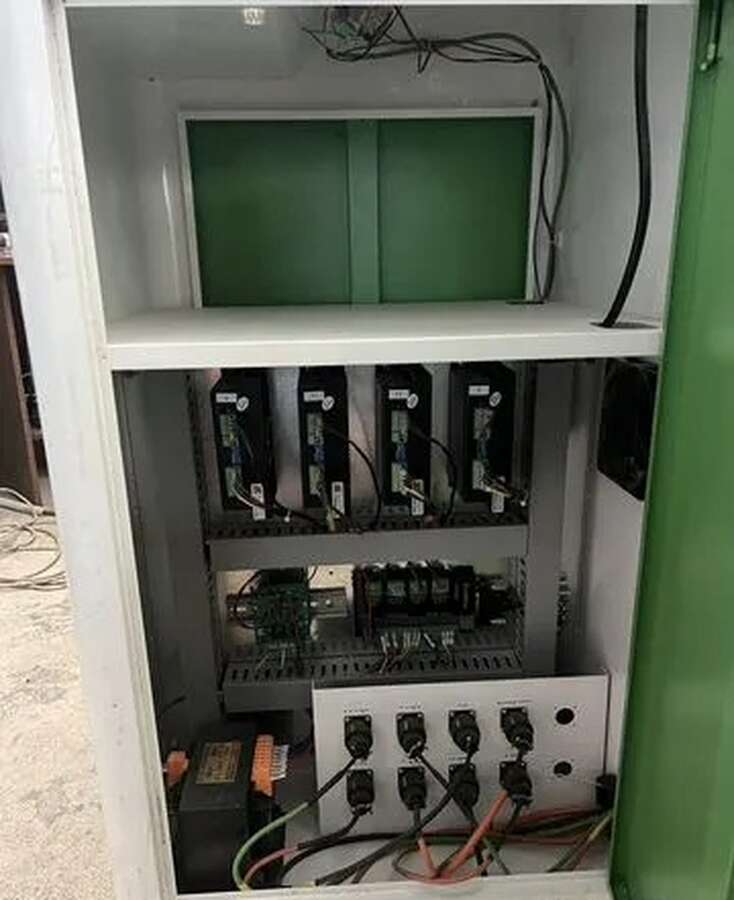 Фрезерный станок Woodtec CH-1325 с ЧПУ