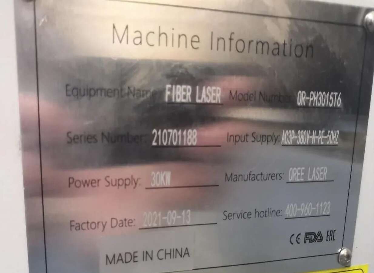 Оптоволоконный лазерный станок OR-PH3015T6