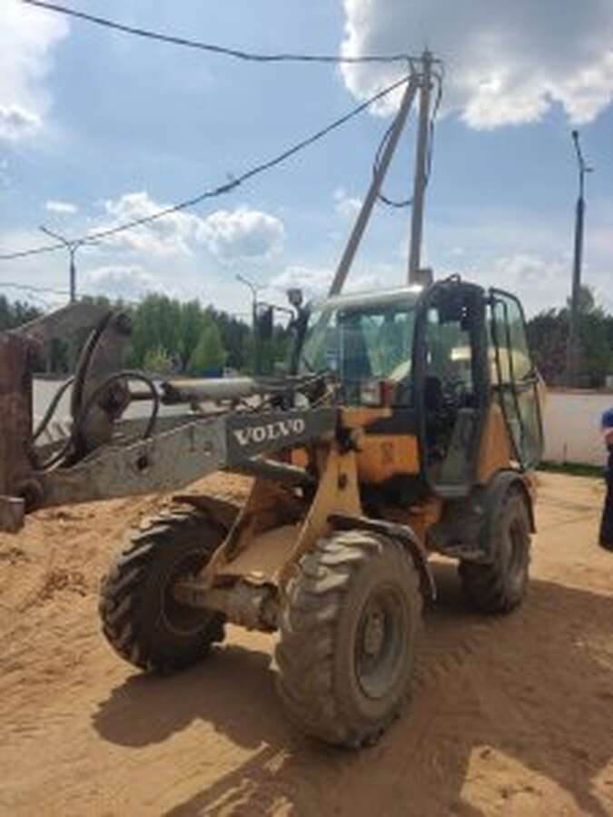 Фронтальный погрузчик VOLVO L20B, 2007 г.в.