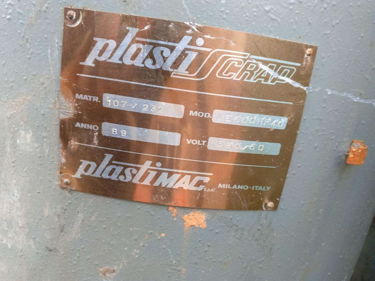 Дробилка для пластика Plastiskrap DE 600HP40