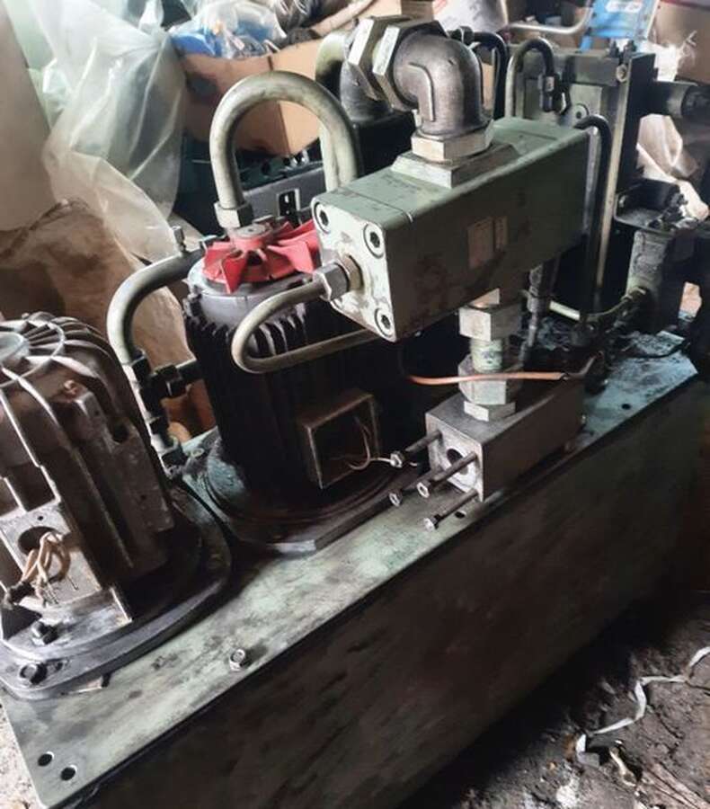 Пресс для РТИ, 200 тонн
