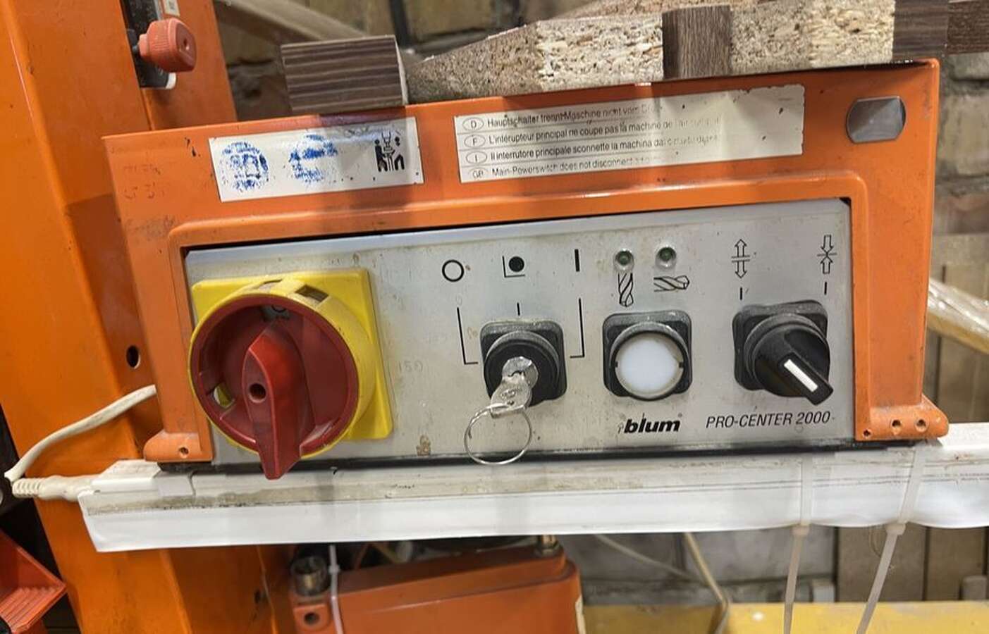 Cтанок cверлильно-присадочный PRO-CENTER BLUM
