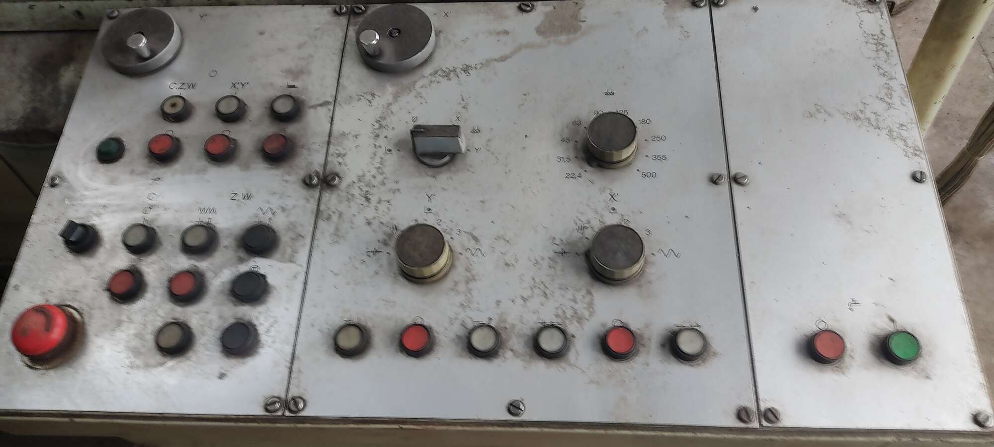 Фрезерный станок  AG400 CNC 1987г.в.