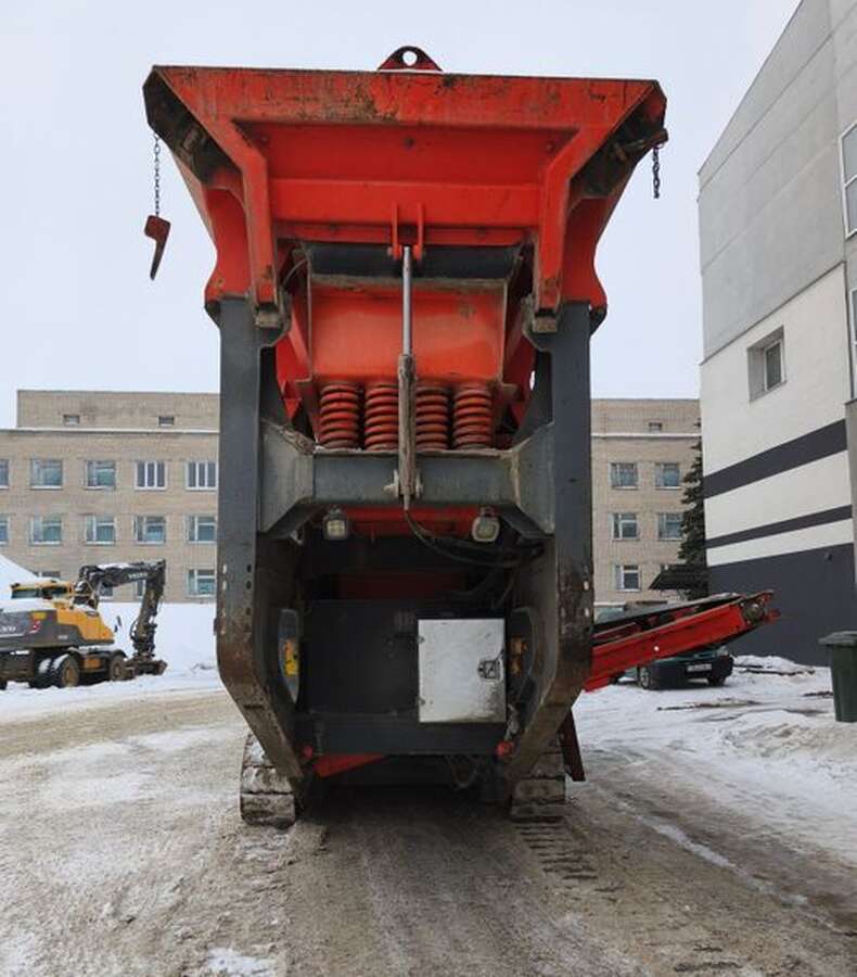 Дробилка щековая Sandvik QJ241 2011г.в.