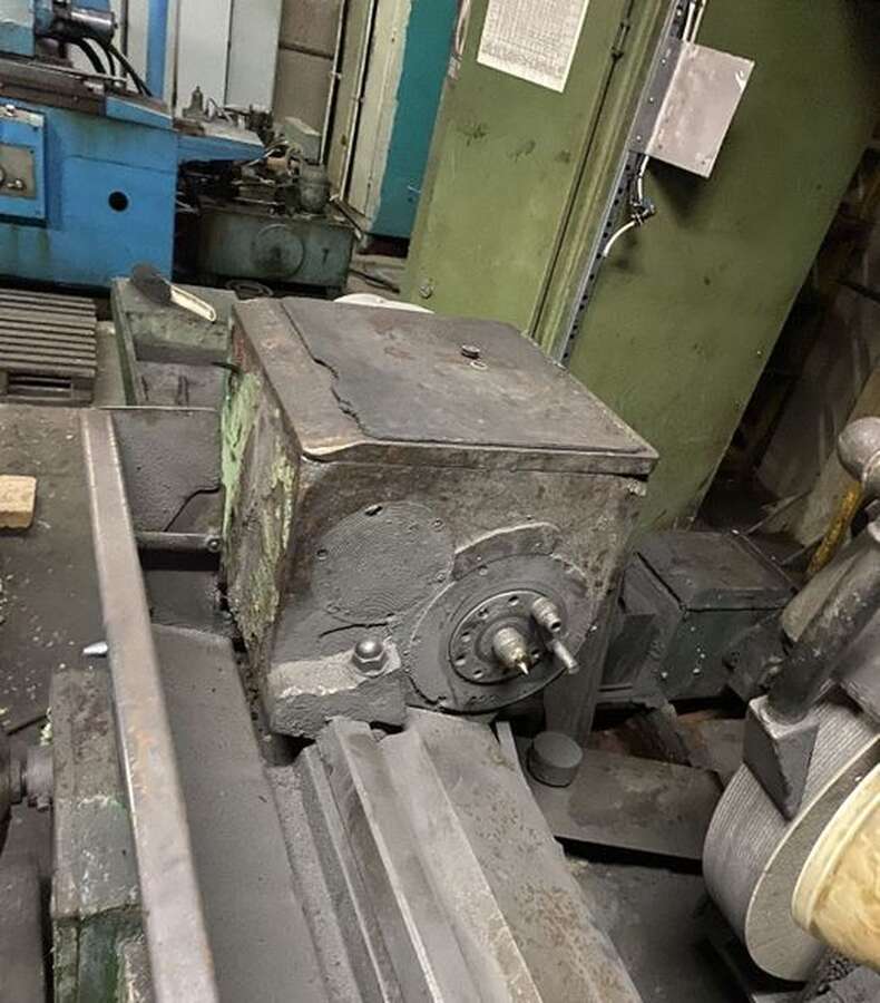 Круглошлифовальный станок 3У131ВМ