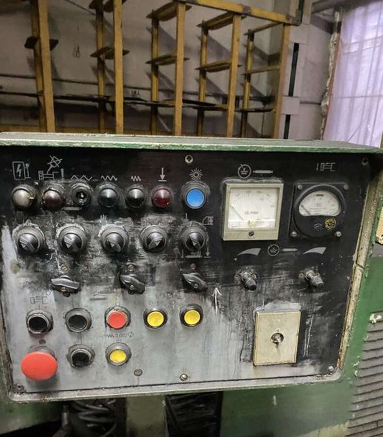 Круглошлифовальный станок 3У131ВМ