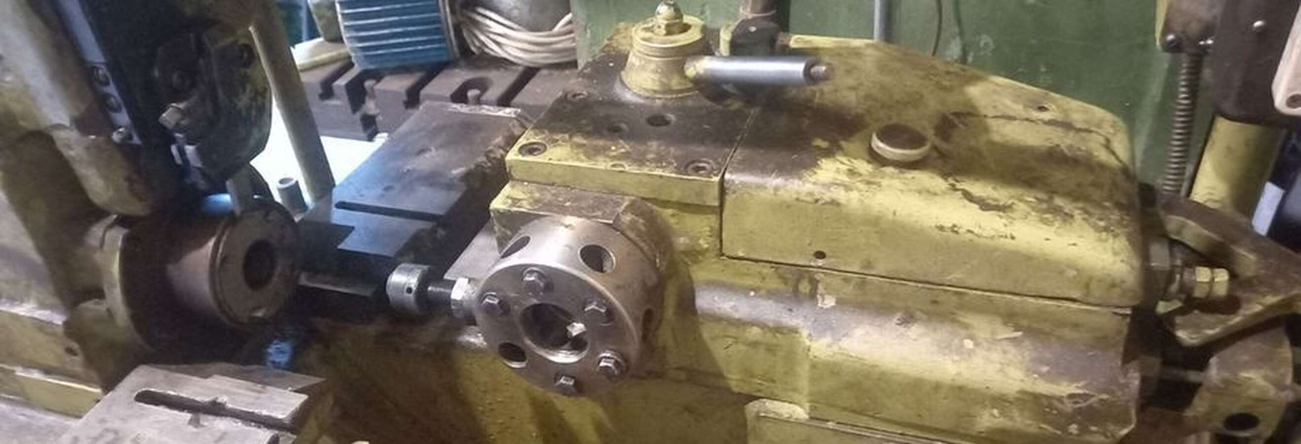 Станок токарно-револьверный одношпиндельный 1М116